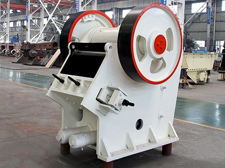 石頭粉碎機(jī)多少錢一臺(tái)