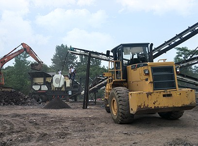 山西時(shí)產(chǎn)120噸煤炭移動(dòng)制砂現(xiàn)場(chǎng)案例