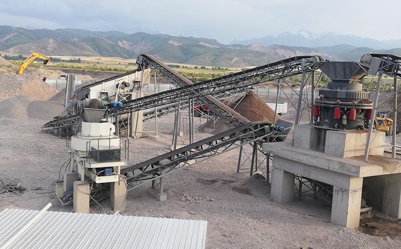 吉爾吉斯斯坦時(shí)產(chǎn)300噸花崗巖制砂（打沙）生產(chǎn)線