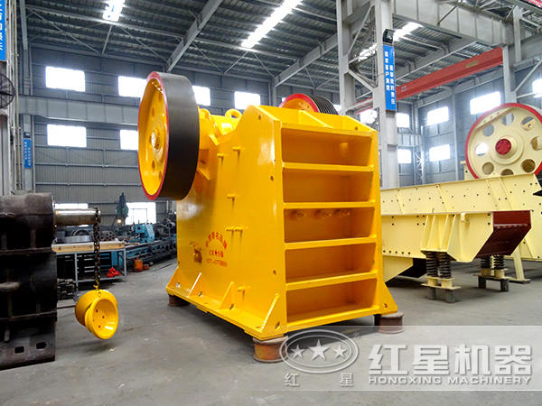 事石灰石破碎機(jī)大圖