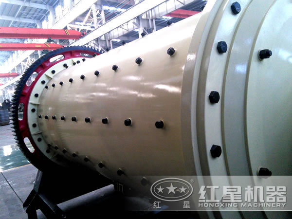 微礦粉磨機(jī)內(nèi)的倉位及內(nèi)部結(jié)構(gòu)設(shè)計