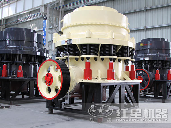 如何確定圓錐破碎機(jī)的偏心距和動(dòng)錐擺動(dòng)行程？