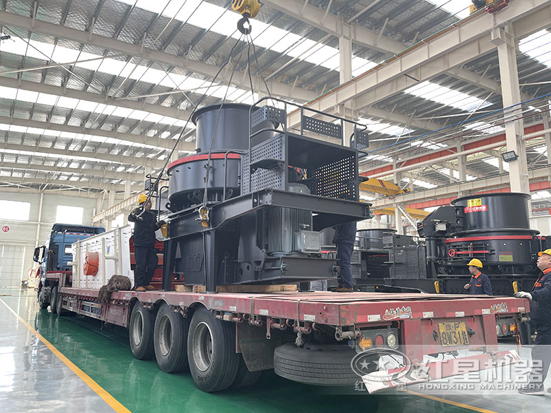 紅星機(jī)器石頭制砂機(jī)車間現(xiàn)貨，出廠價(jià)直銷