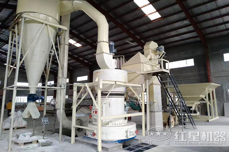 山西客戶高產(chǎn)量雷蒙磨粉機(jī)工作現(xiàn)場(chǎng)圖片 山西客戶高產(chǎn)量雷蒙磨粉機(jī)工作現(xiàn)場(chǎng)圖片