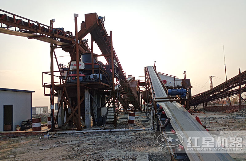 鄂破+圓錐破+沖擊式制砂機(jī)