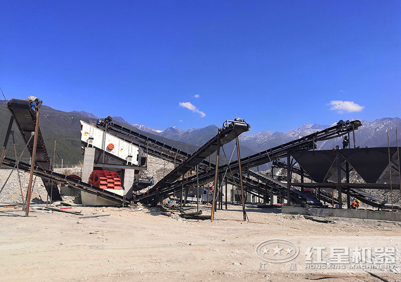 機(jī)制砂水洗設(shè)備生產(chǎn)線安裝現(xiàn)場(chǎng)