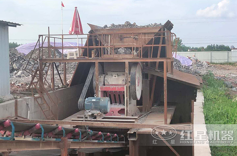 顎式破碎機是生產(chǎn)線必備設(shè)備