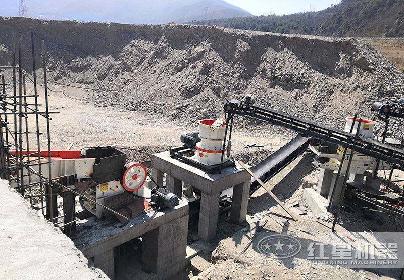 玄武巖砂石料生產(chǎn)線一套設(shè)備有哪些，普料和高料的區(qū)別