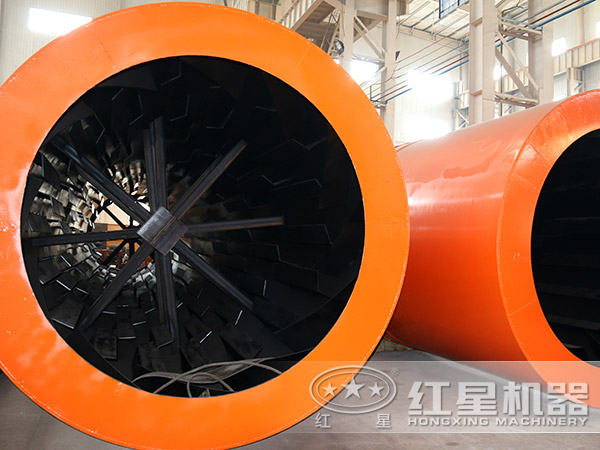 滾筒烘干機(jī)側(cè)面