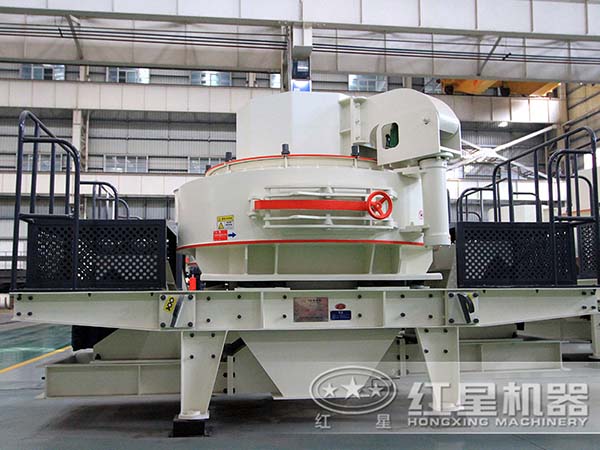 石英巖制砂機(jī)實(shí)拍圖