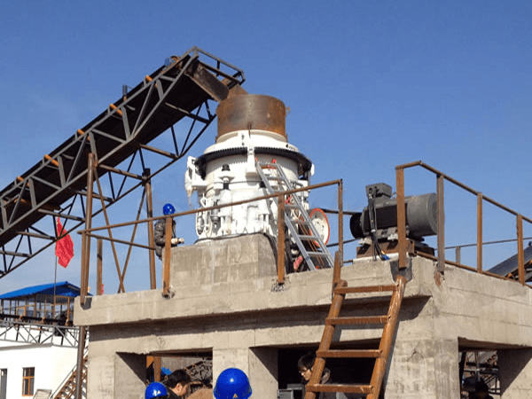 圓錐破碎現(xiàn)場(chǎng)