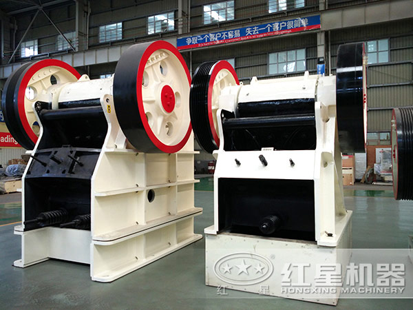 白云巖破碎機(jī)車(chē)間圖