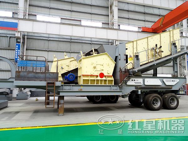車(chē)載移動(dòng)石頭粉碎機(jī)