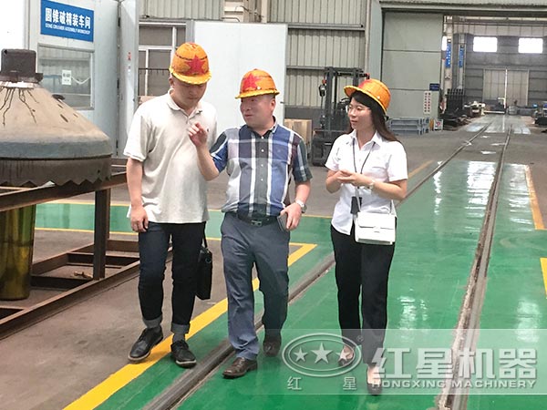 客戶來(lái)訪紅星機(jī)器廠