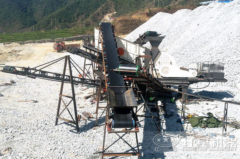 移動破碎機用于石子加工