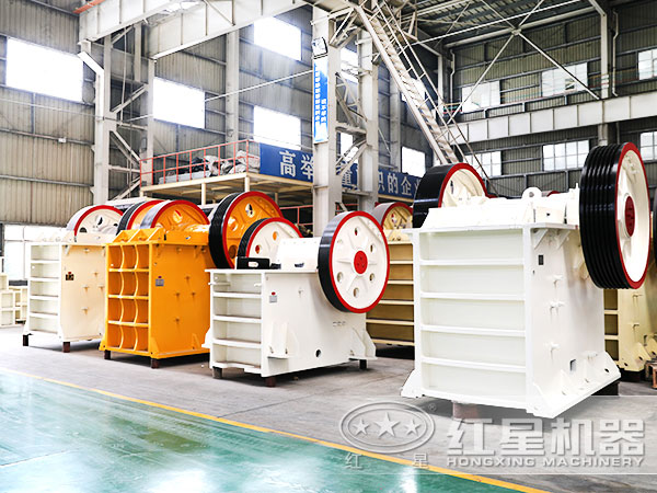 顎式破碎機(jī)車(chē)間