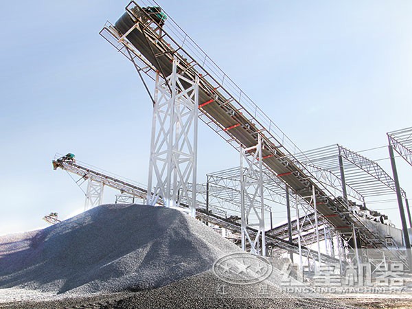 輸送帶生產(chǎn)現(xiàn)場