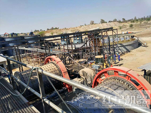 銅礦球磨機(jī)生產(chǎn)現(xiàn)場