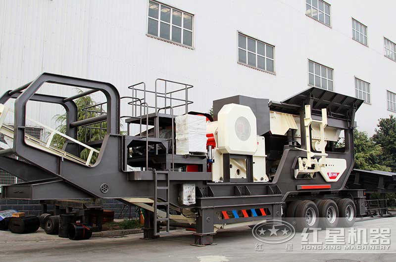 流動碎石機廠區(qū)實拍