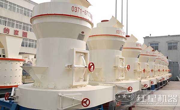 碳酸鈣磨粉機(jī)廠區(qū)實(shí)拍