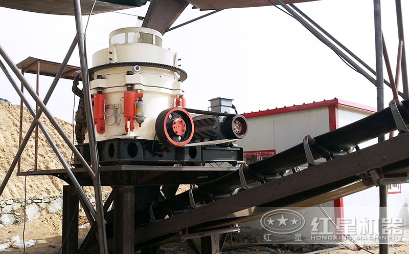 鋼渣加工生產(chǎn)現(xiàn)場(chǎng)2