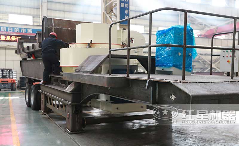 流動(dòng)制砂機(jī)車間實(shí)拍