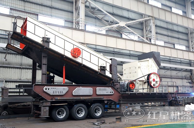 移動(dòng)建筑石子破碎機(jī)車間圖
