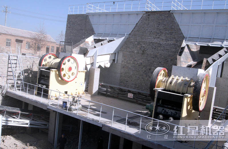 固定石頭加工石子生產(chǎn)線(xiàn)1