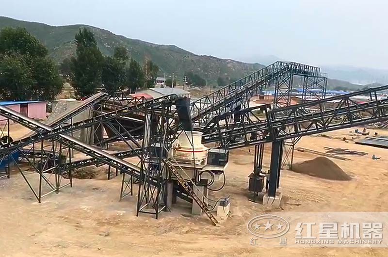 節(jié)能環(huán)保型石頭制砂機現場實拍