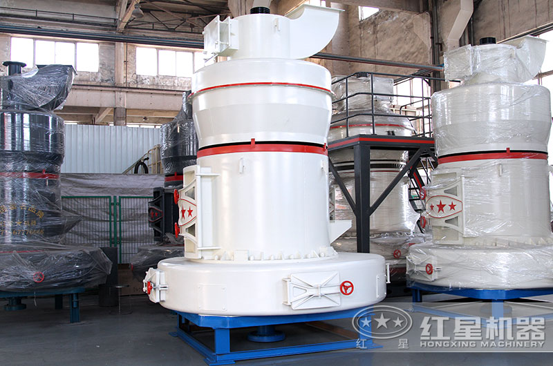 雷蒙磨粉機(jī)生產(chǎn)車(chē)間