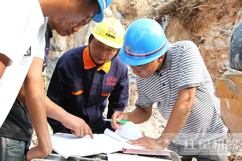 為客戶實(shí)地設(shè)計(jì)生產(chǎn)線