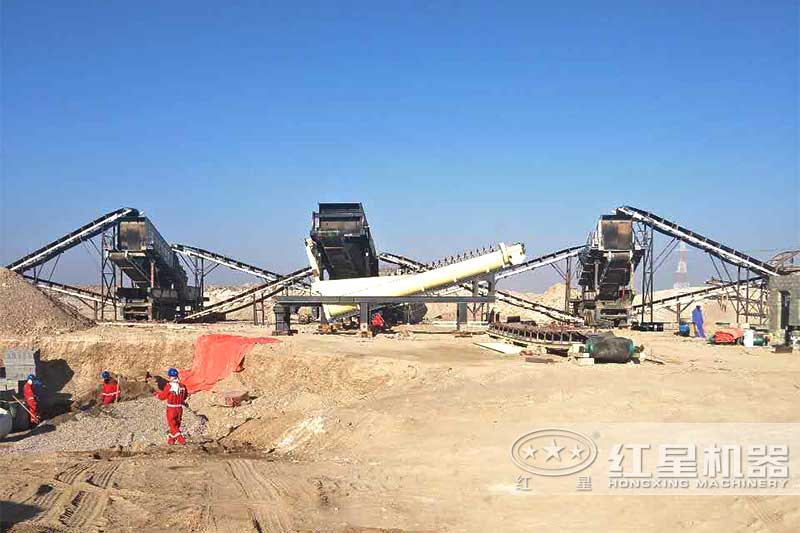 螺旋砂石洗選機用于移動制沙作業(yè)現(xiàn)場