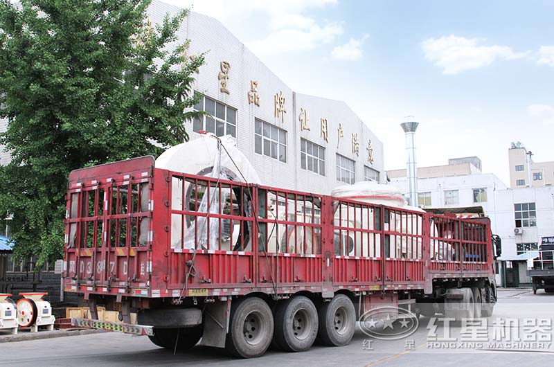 高壓磨粉機發(fā)貨現(xiàn)場