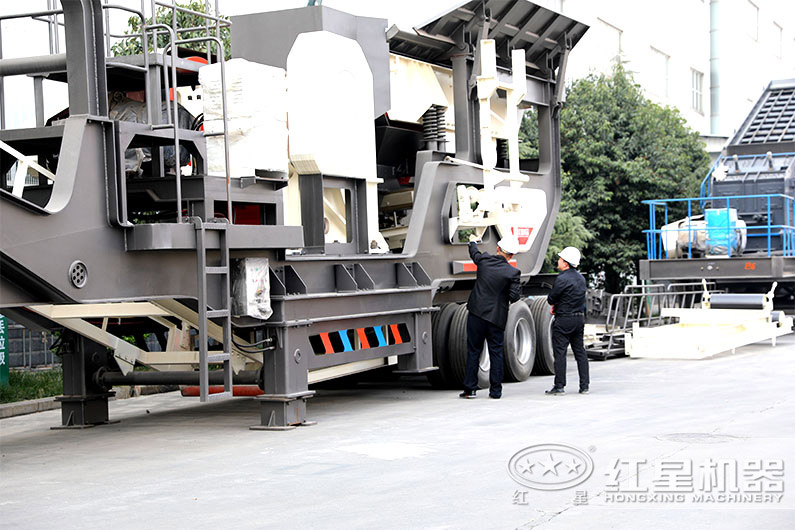 客戶來(lái)廠實(shí)地考察設(shè)備