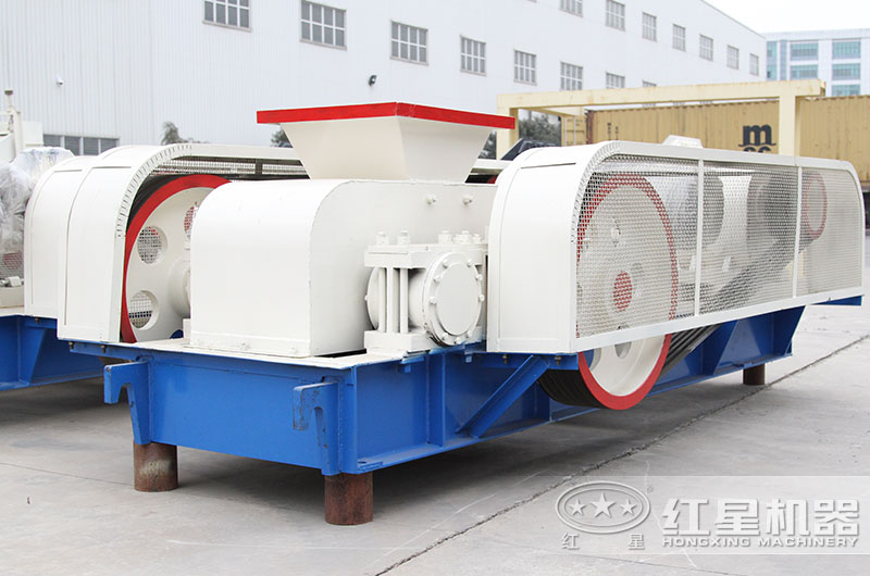 雙輥破碎機(jī)設(shè)備二