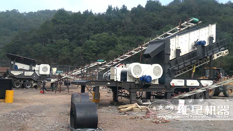 移動顎破加移動細(xì)顎破安裝現(xiàn)場