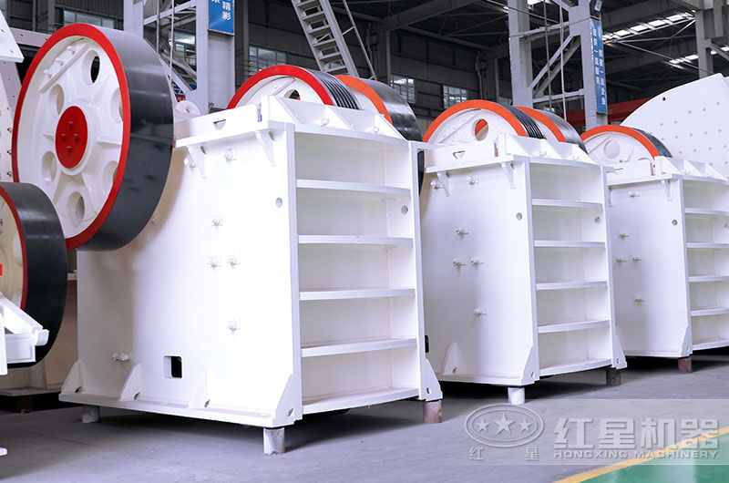 PE系列顎式破碎機設(shè)備