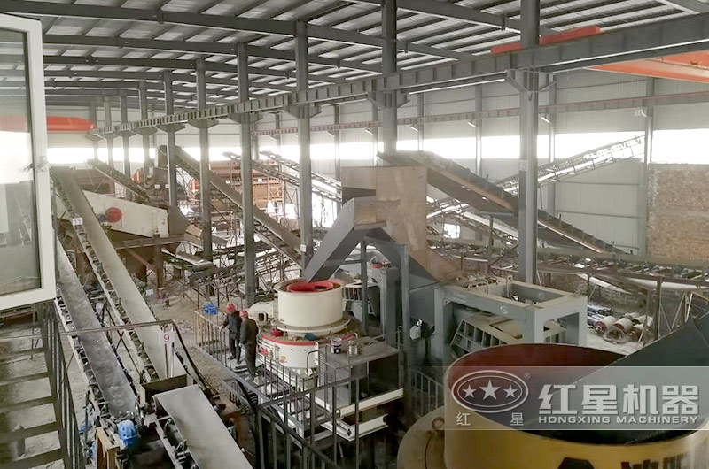 立式制砂機(jī)加工現(xiàn)場