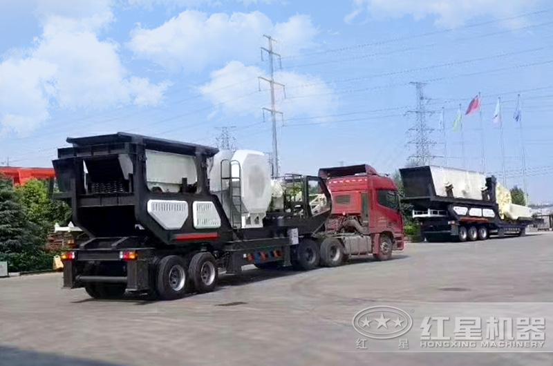 移動式細(xì)碎制砂機(jī)設(shè)備發(fā)貨