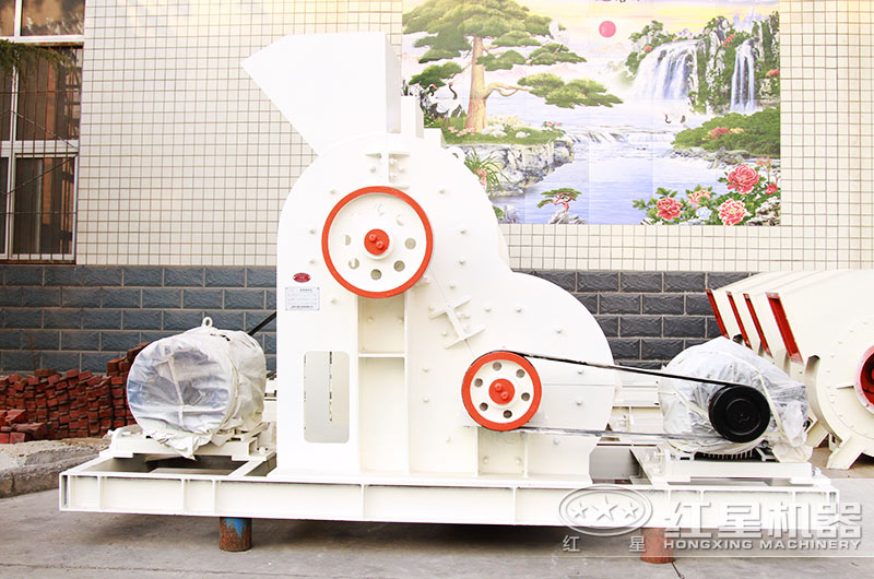 小型雙級破碎機(jī)設(shè)備