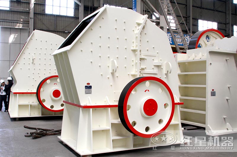 錘式破碎機(jī)生產(chǎn)車間