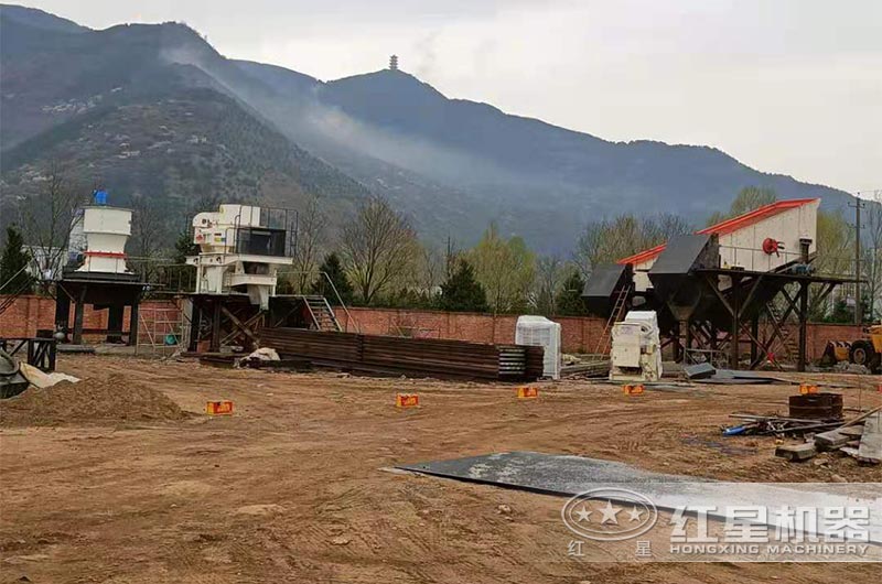 石頭變沙子生產(chǎn)線設(shè)備怎么配更好，專(zhuān)業(yè)設(shè)計(jì)團(tuán)隊(duì)為您支招