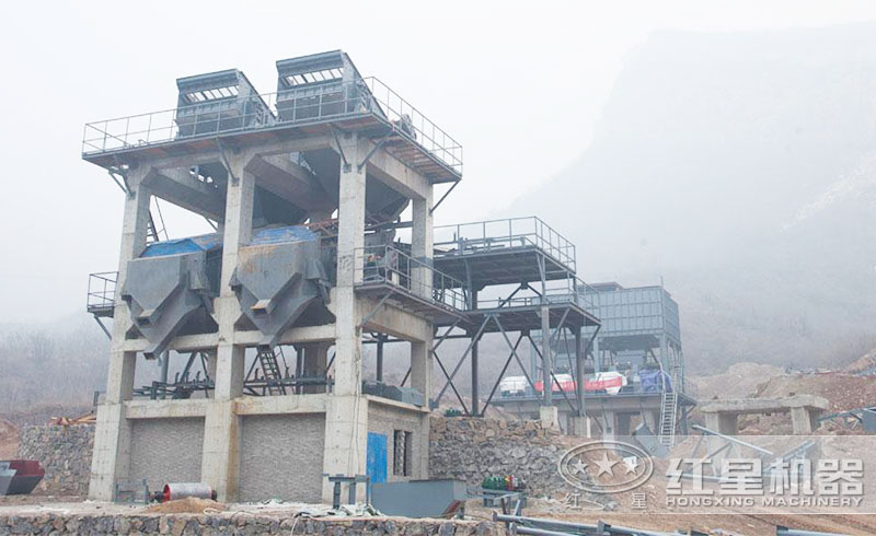 紅星廠家設(shè)計(jì)的塔樓式干法制砂機(jī)生產(chǎn)線現(xiàn)場