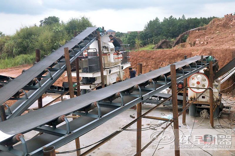 砂石加工廠每小時300方用什么制砂機？