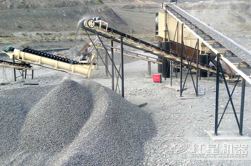 機制砂分選出的石粉有什么用？生產(chǎn)機制砂哪種制砂機好？