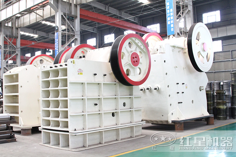 912破碎機(jī)時(shí)產(chǎn)多少噸？（附生產(chǎn)線配置）