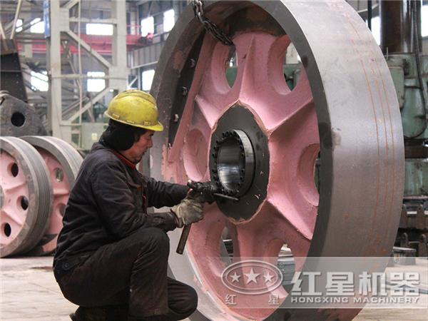 生產(chǎn)車間工人