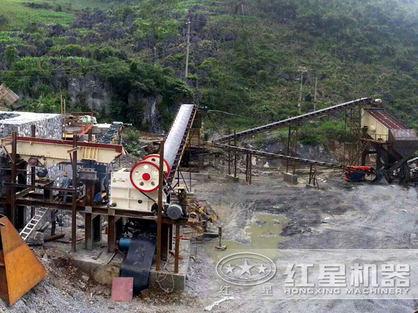 重晶石生產(chǎn)現(xiàn)場圖